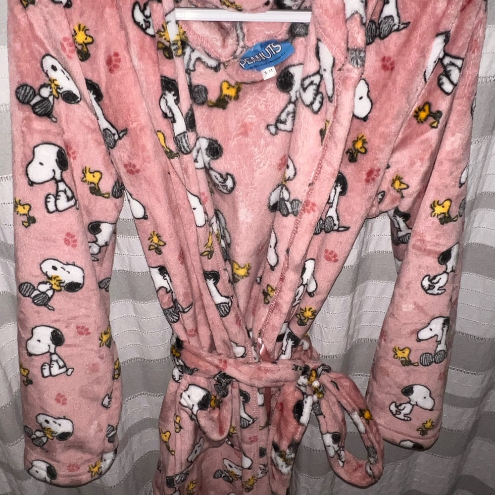 small/ medium women’s robe